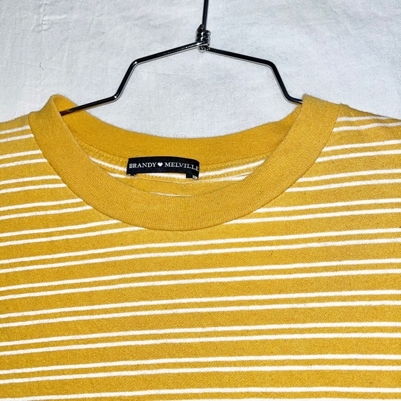 brandy melville helen shirt - Picture 3 of 4